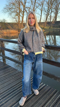 SUE trui met sjaal